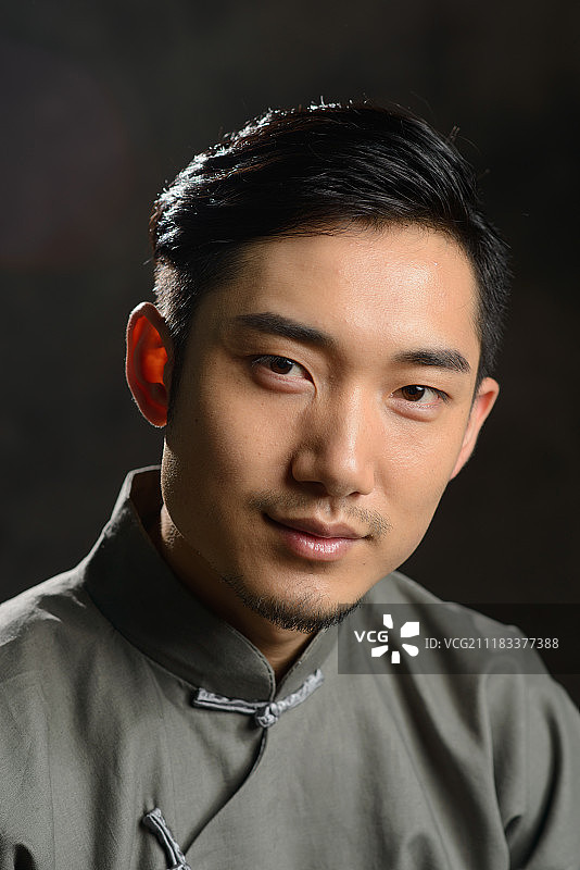 复古青年男人图片素材