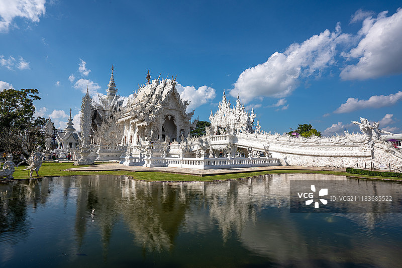 泰国清莱白庙图片素材
