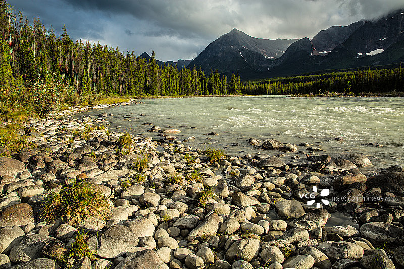 阿萨巴斯卡河图片素材