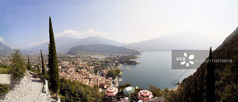 从巴斯蒂翁眺望里瓦德尔加尔达图片素材