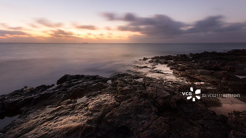 日出前的瞬间图片素材