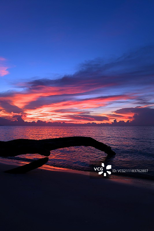 天堂日落图片素材
