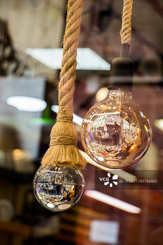 装饰风格灯丝灯泡图片素材