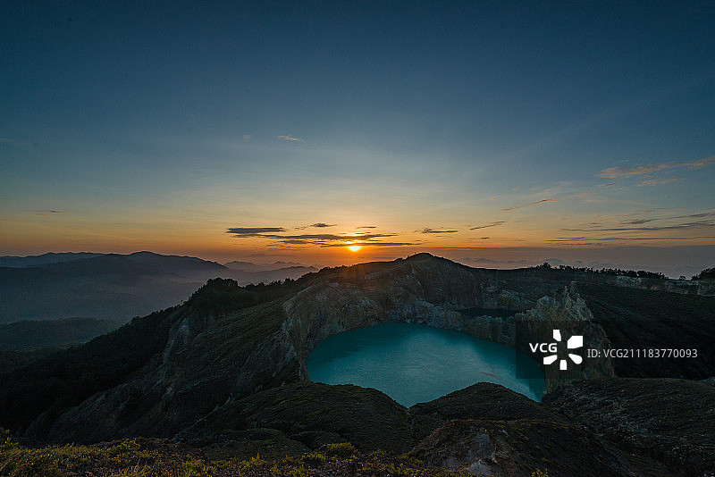 克里穆图火山蓝湖图片素材