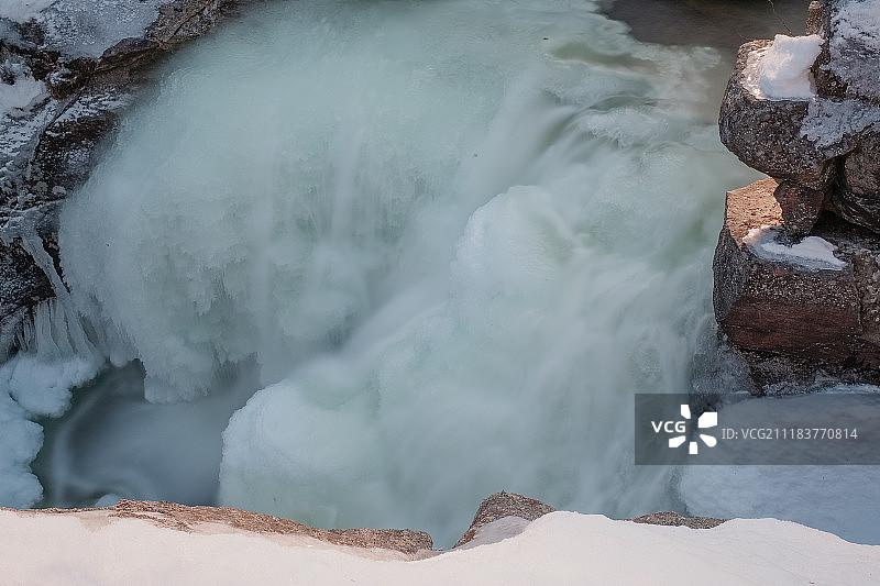 螺旋钻瀑布图片素材