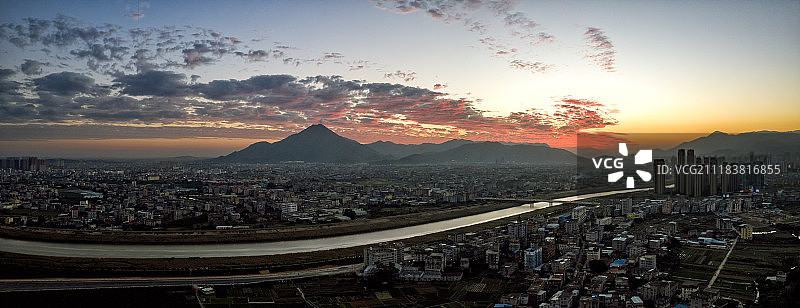 航拍中国莆田地形图图片素材