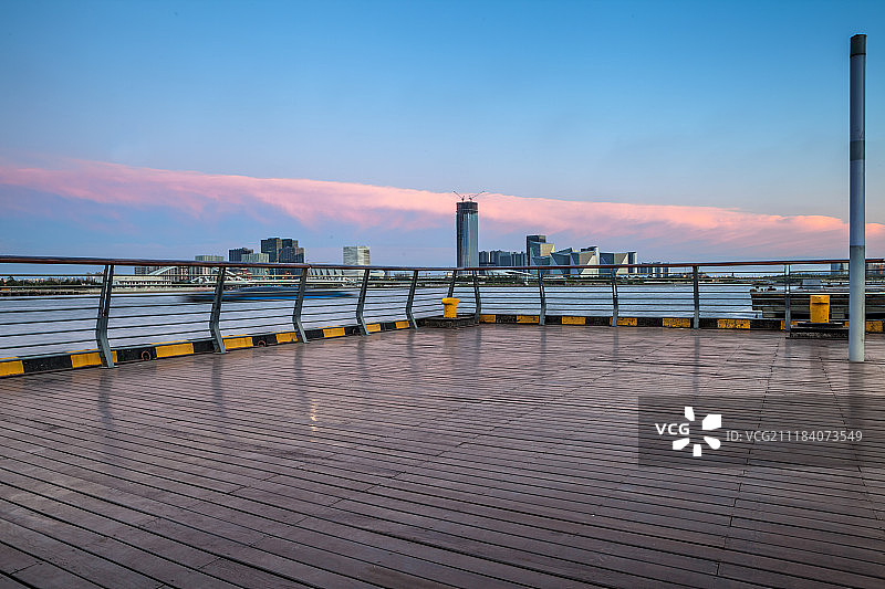 上海城市风光道路平台图片素材
