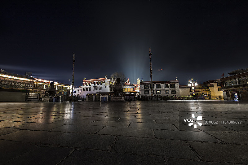 大昭寺夜景图片素材