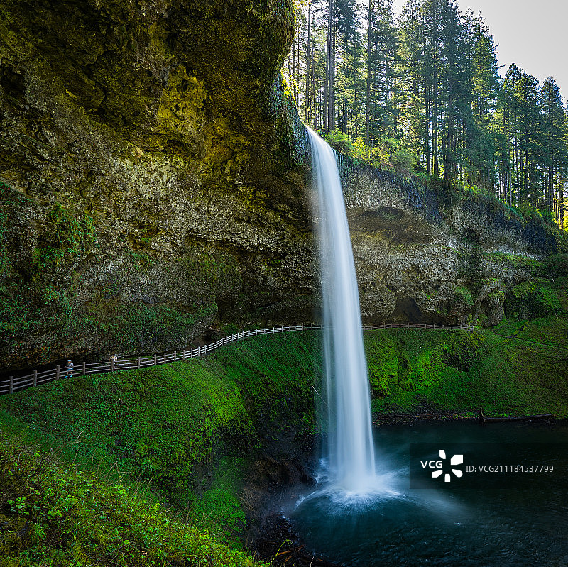 水涨船高图片素材