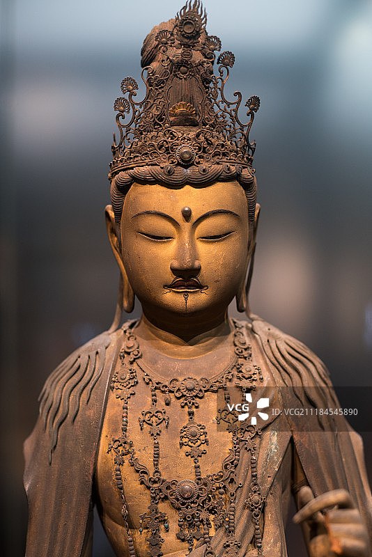 日本东京国立博物馆菩萨立像图片素材