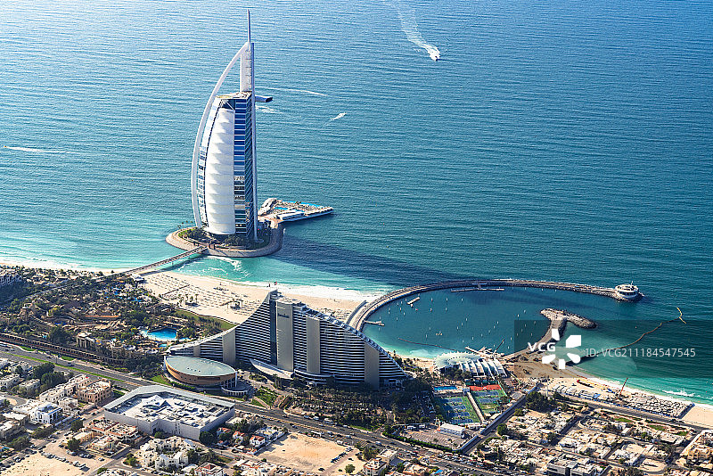 鸟瞰迪拜城市全景图片素材