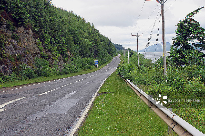 A82公路洛蒙德湖段图片素材