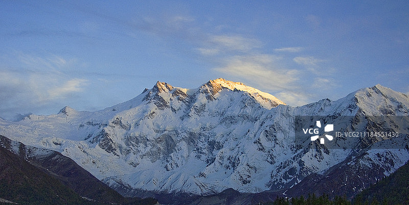 南迦帕尔巴特峰图片素材