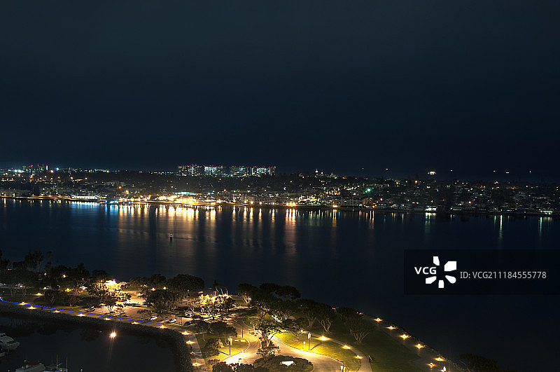 科罗纳多岛夜景图片素材