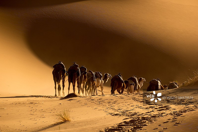 稍后片刻图片素材