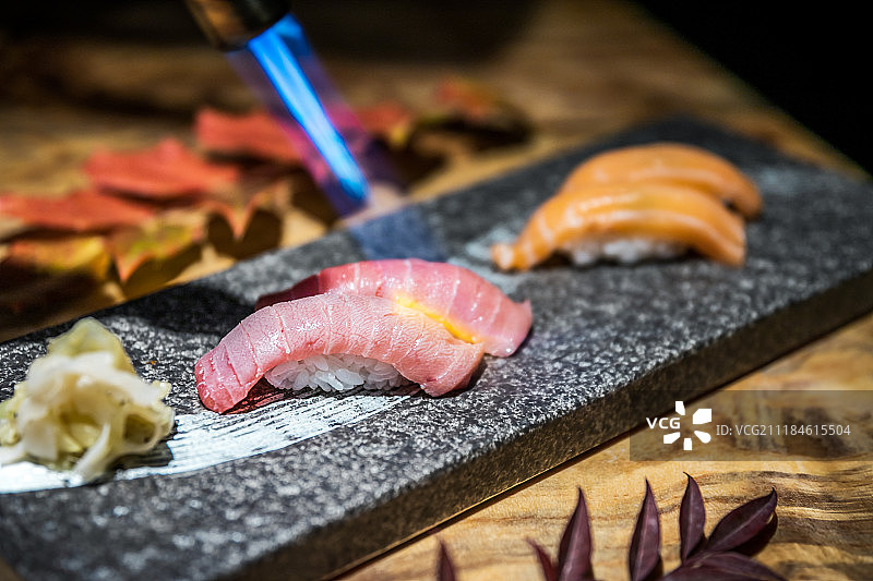 喷枪三文鱼图片素材