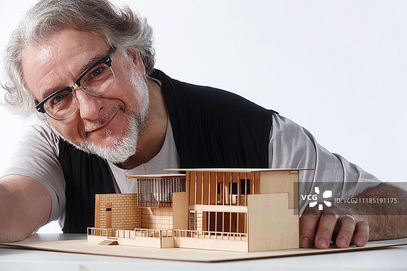 建筑师在办公室图片素材