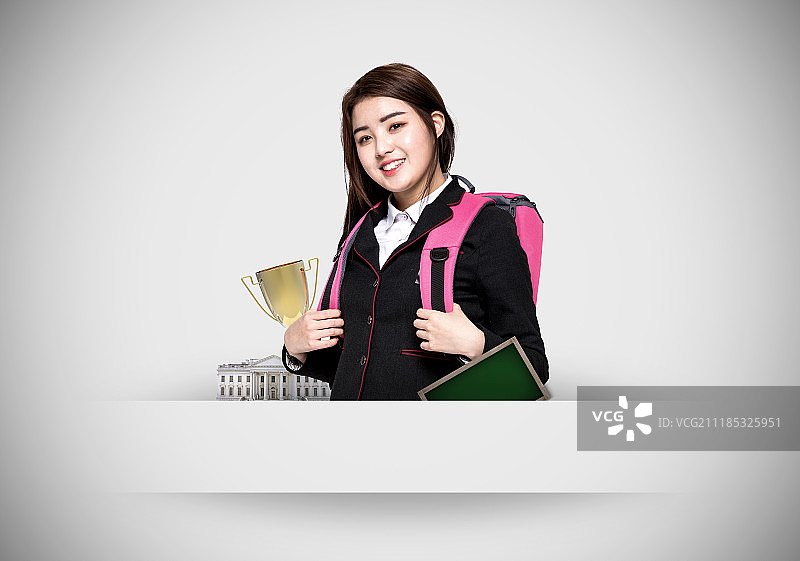 教育：小学、中学、穿校服的学习图片素材