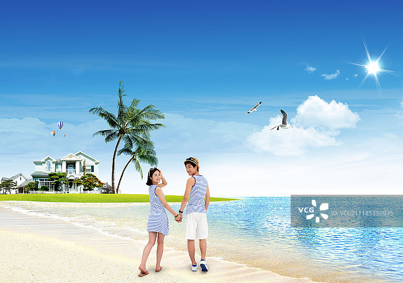 夏季比基尼情侣海滩度假图片素材
