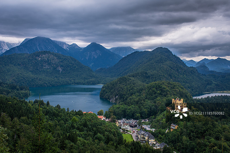 从上方看霍恩施万高城堡图片素材