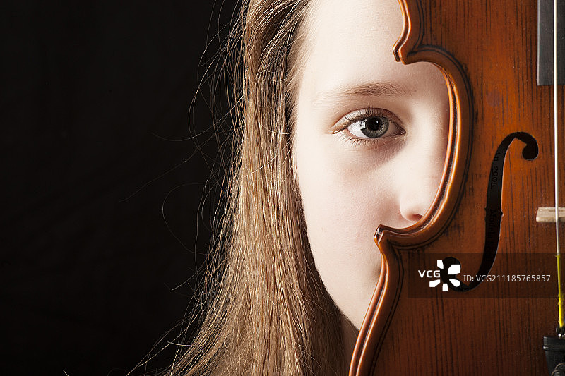 小提琴眼睛图片素材