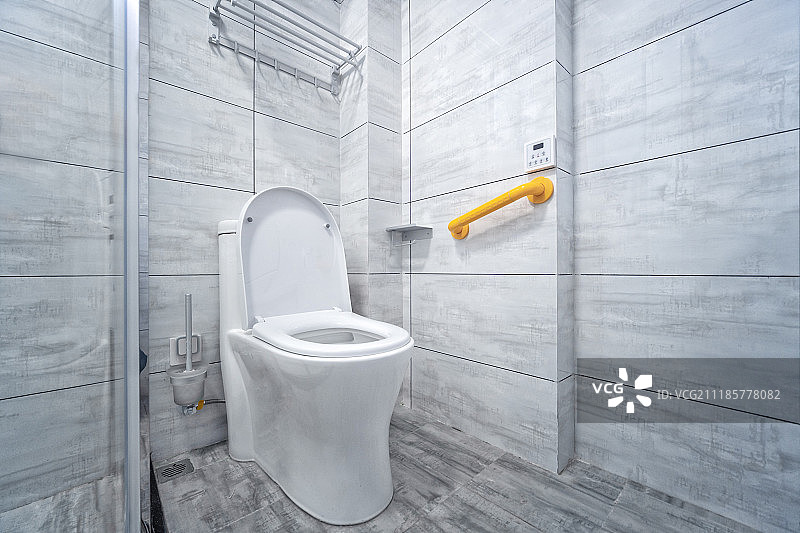 现代家居卫生间马桶安全扶手图片素材
