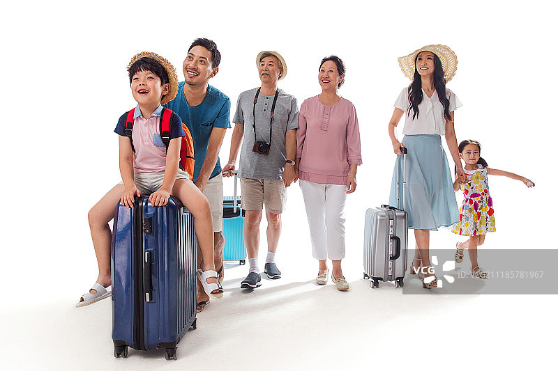 幸福的三代家庭旅行图片素材