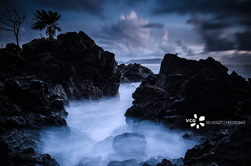 蓝色的小时图片素材