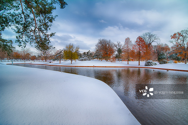冬季流图片素材