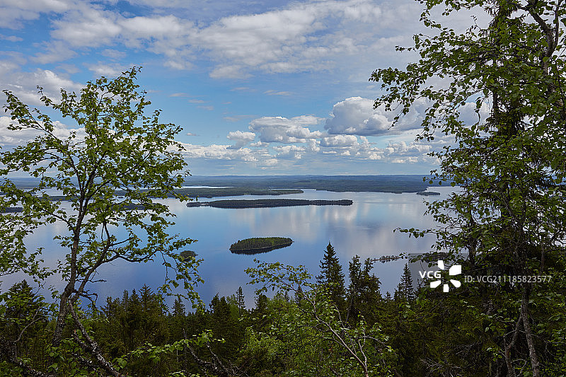 乌科科利山，皮耶利宁湖图片素材