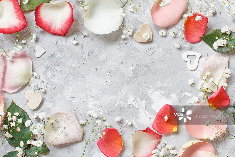 带心形图案的鱼卵花瓣图片素材