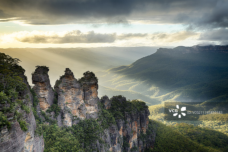 三姐妹图片素材