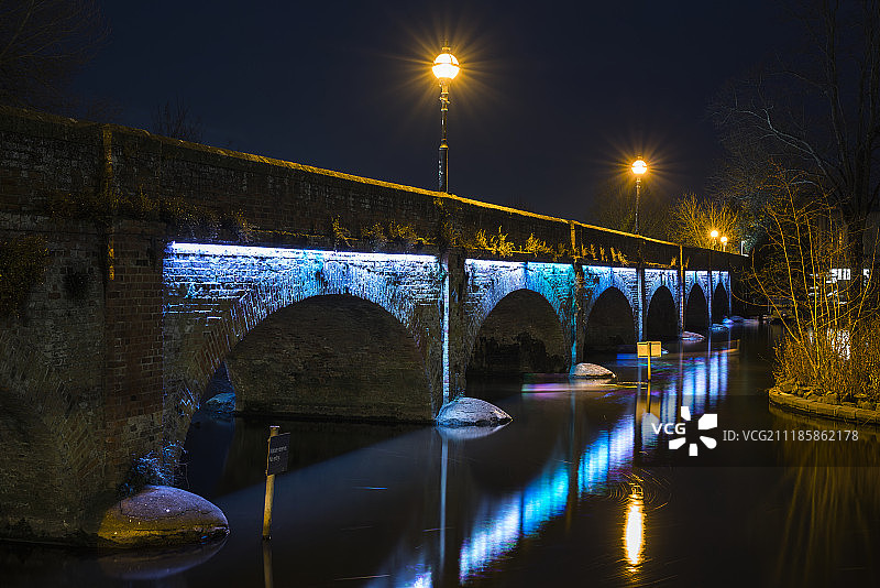 有轨电车桥图片素材