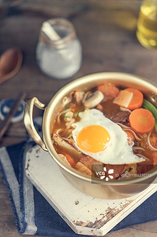 红烧羊肉面图片素材