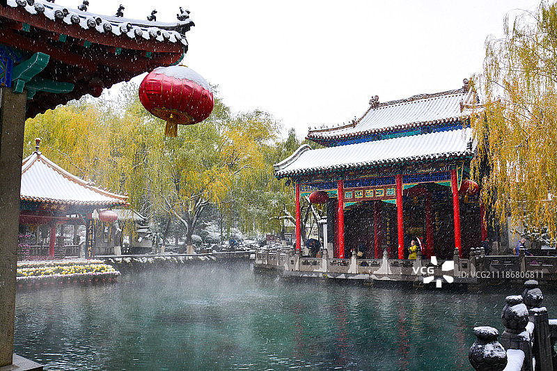 雪后趵突泉图片素材