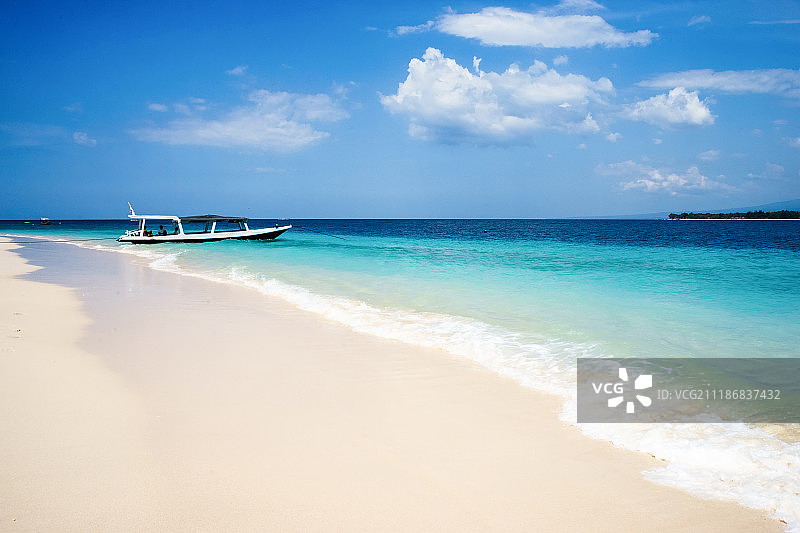 印度尼西亚吉利梅诺岛沙滩风光图片素材