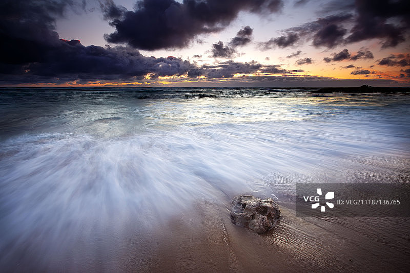澳大利亚维多利亚州莫宁顿半岛暴风雨图片素材