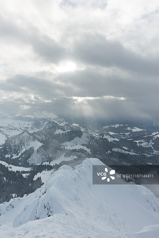 冬季的雪山图片素材