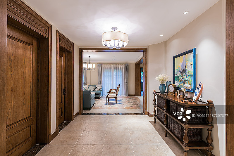 别墅客厅门廊样板间图片素材