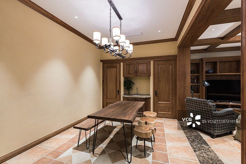 美式别墅餐厅样板间图片素材