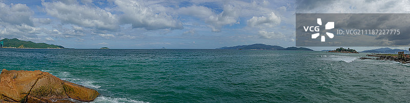 越南芽庄海滩（全景）图片素材