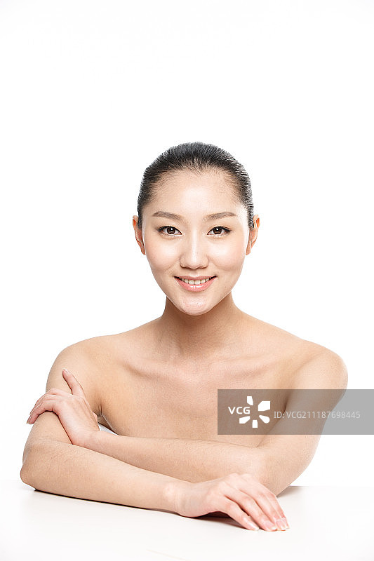 年轻女人妆面图片素材