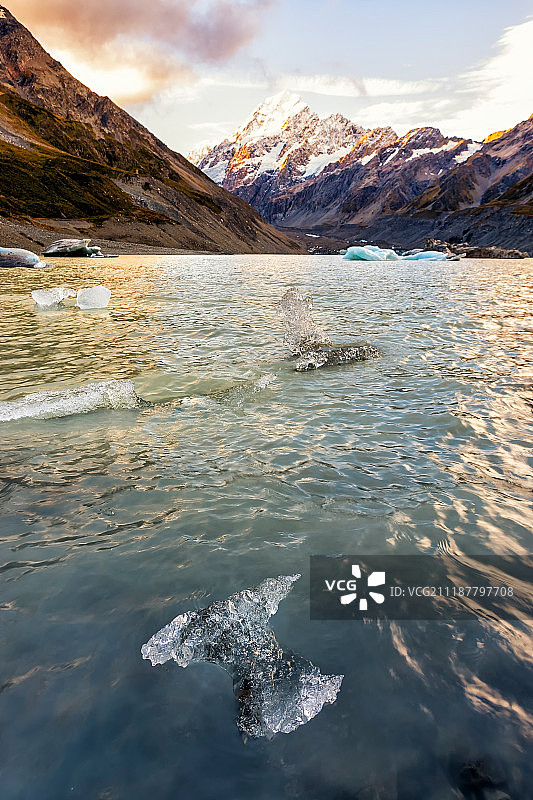 新西兰库克雪山图片素材