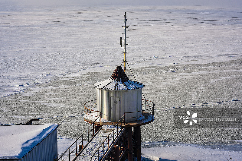 贝加尔湖和安加拉河的分界线图片素材