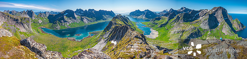 罗弗敦群岛南部天堂：山海相连图片素材