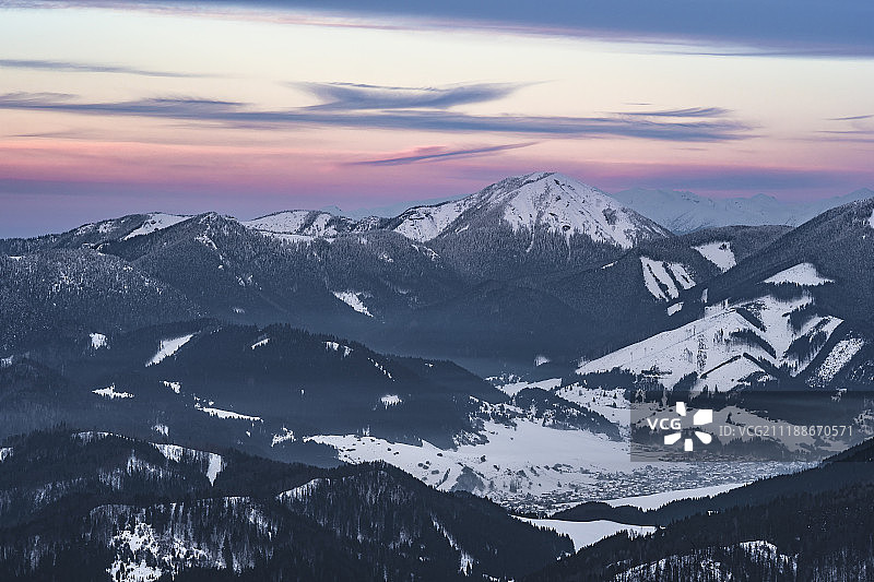 The Salatin (M)图片素材