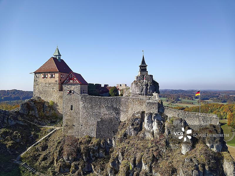 霍恩施泰因城堡无人机拍摄，位于德国巴伐利亚弗兰肯阿尔布图片素材