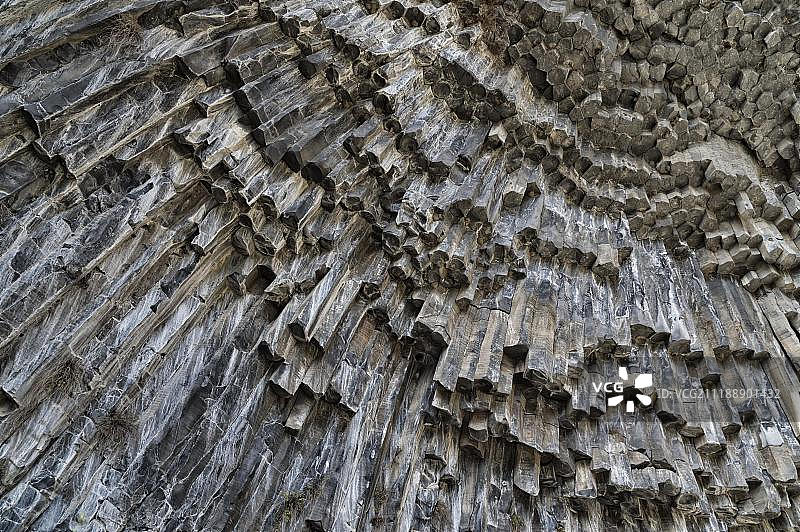 亚美尼亚科泰克省加尼峡谷的玄武岩石柱群，石头交响图片素材