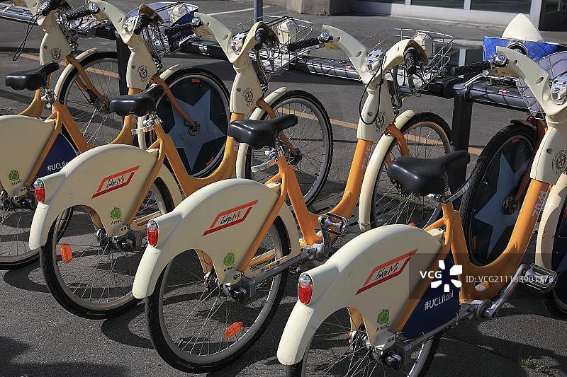 租赁自行车，自行车共享，Parkstation，米兰，意大利，欧洲图片素材