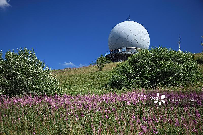 前雷达天线罩，现在是观景平台和展览空间图片素材